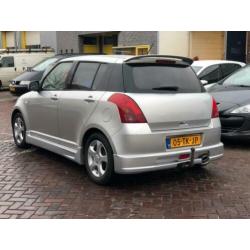 Suzuki Swift 1.3 Shogun NW APK/5DRS/AIRCO/NAVI ETC..