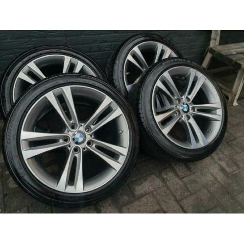 18inch ORIG BMW 397 M-PERFORM. velgen met Bridgestone banden