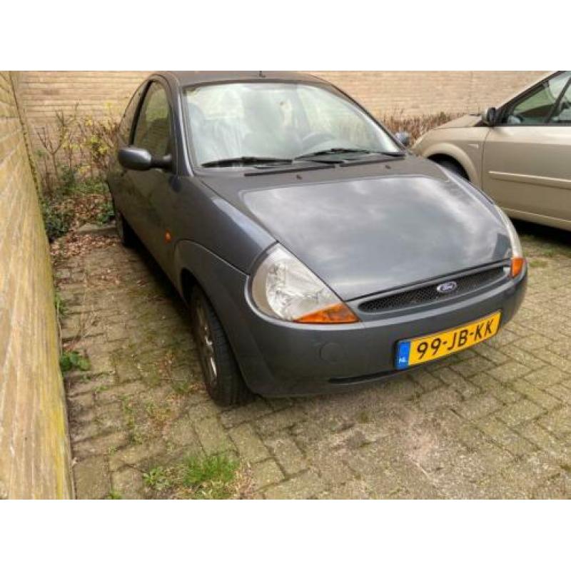 Ford KA 1.3 i 44KW 2002 Grijs