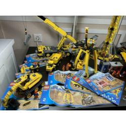Grote partij lego construction site hijskraan bouwplaats.