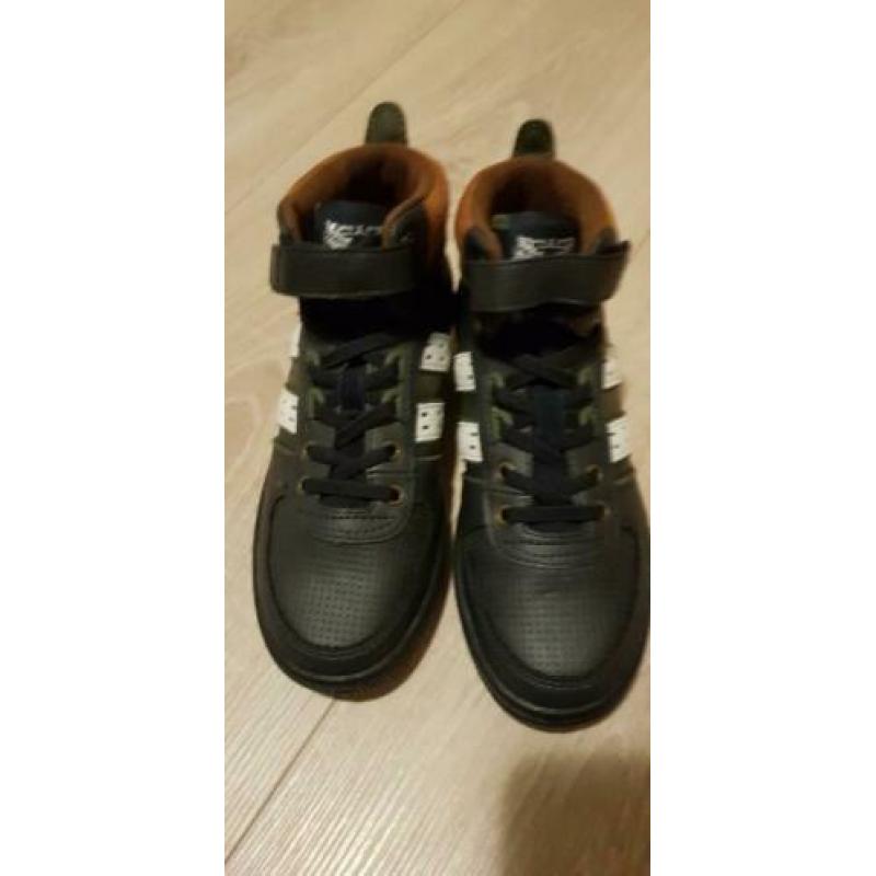 Atlanta hoge sneakers maat 34 Nieuw Per ongeluk 1 maat te kl