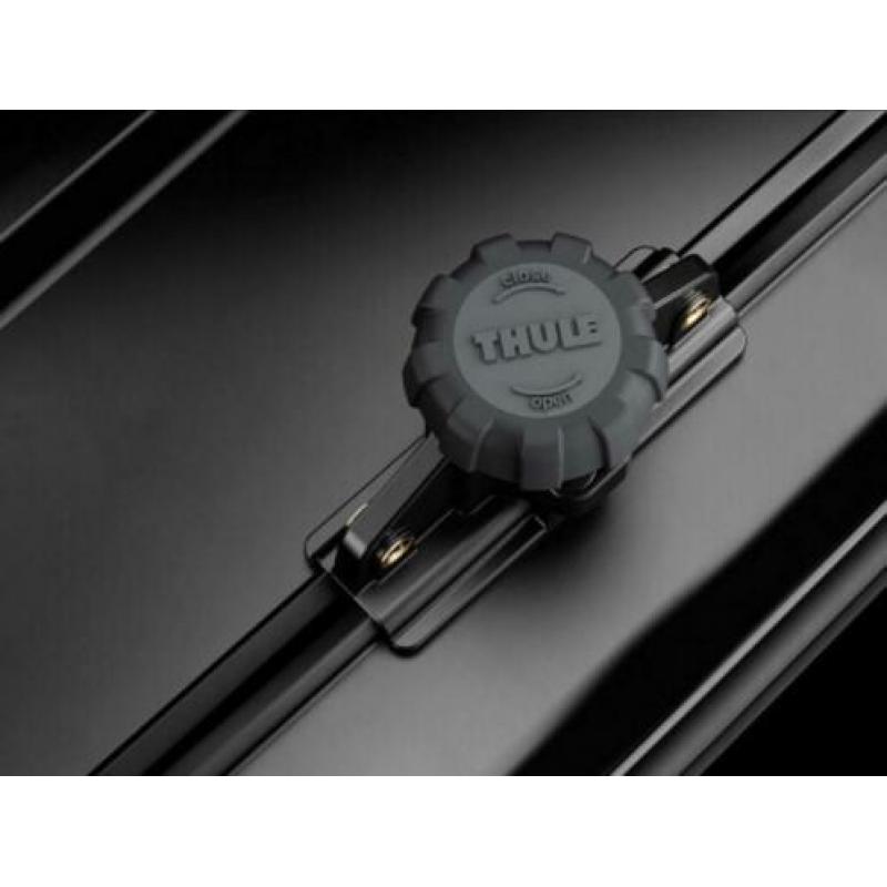 Thule Touring L 780 | Thule EVO Wingbar (evt. ook te huur)