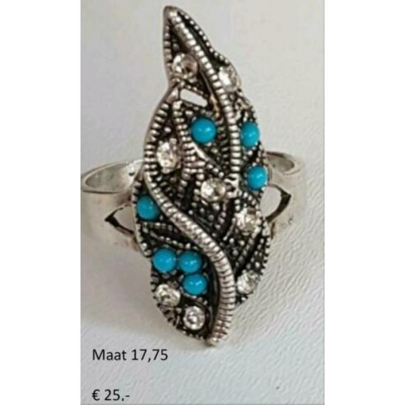 Zilveren ring met turkoois
