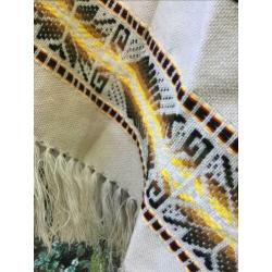 Prachtig vintage: mooie poncho in goede staat