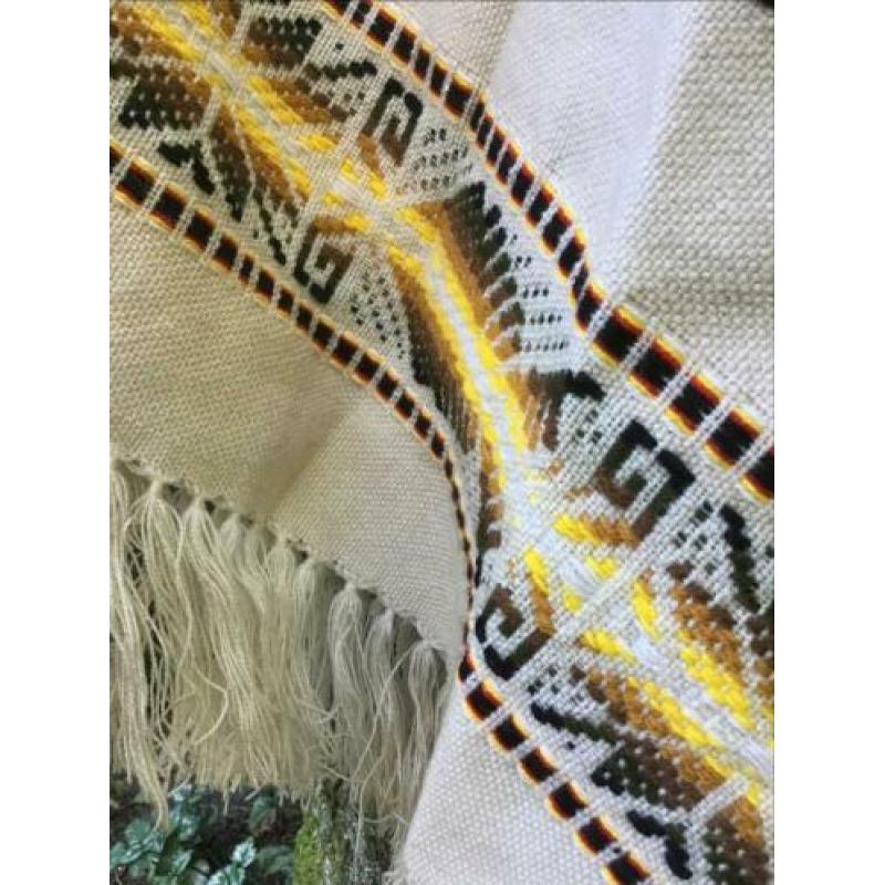 Prachtig vintage: mooie poncho in goede staat