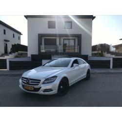Dikke Mercedes CLS 350CDI *PARELMOER WIT* *BLIKVANGER*