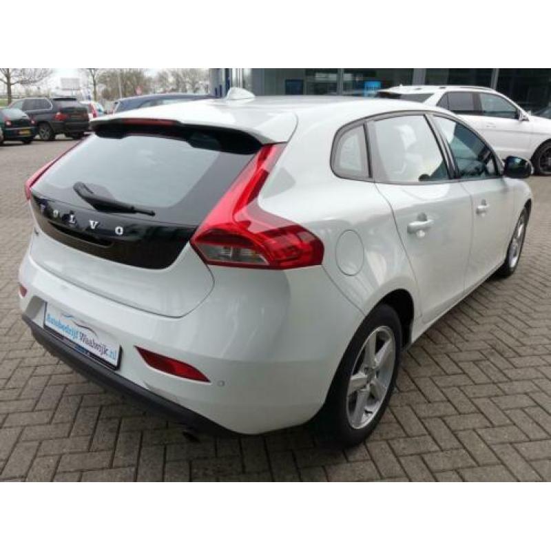Volvo V40 1.6 T3 Kinetic Airco Navi Lm.velgen Cruise Pdc Ele
