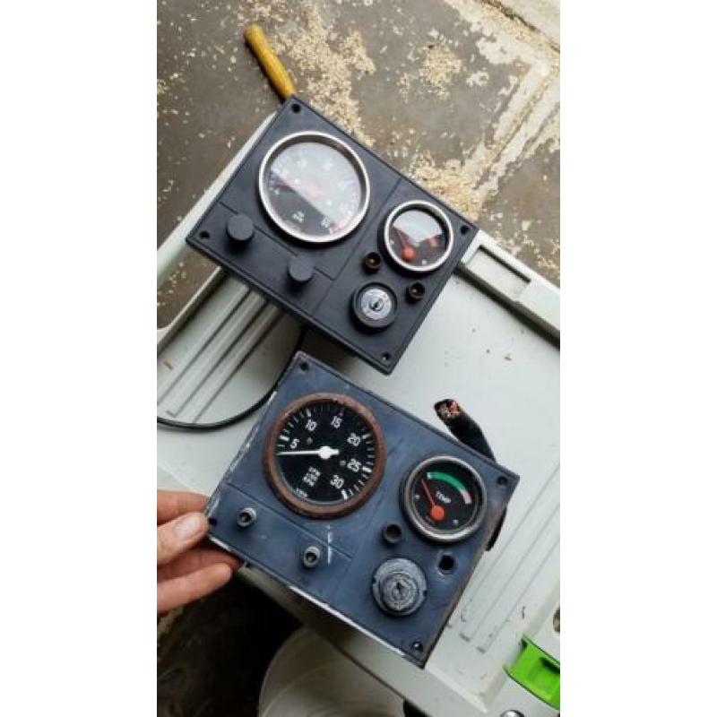 Volvo penta dashboard zgan