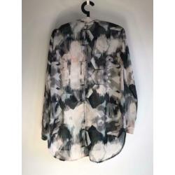 Lange Dept blouse maat XS in roze/zwart/wit/grijs.