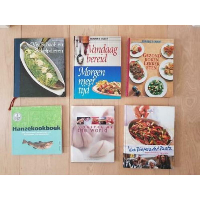 Grote verzameling kookboeken (139)