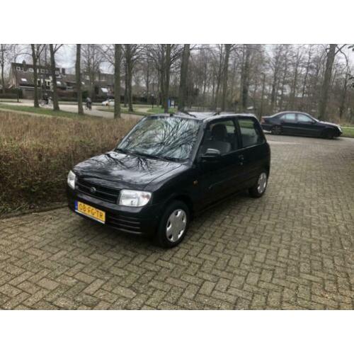 Daihatsu Cuore 1.0 2000 Zwart