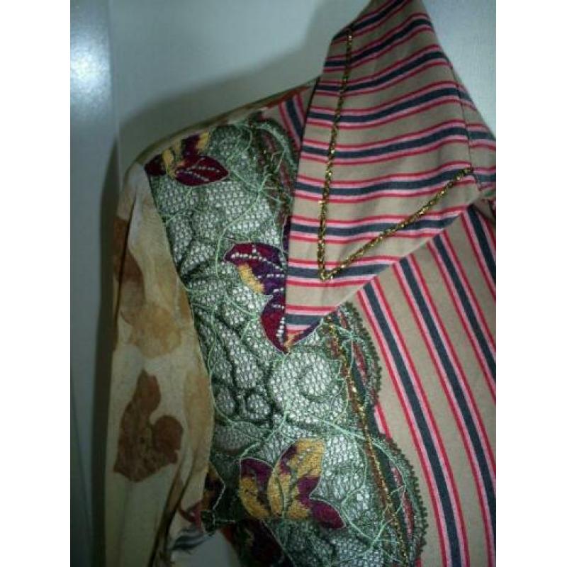 aparte SAVE THE QUEEN blouse mt. M met uitlopende mouw