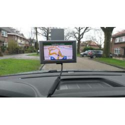 Garmin Nuvi met file melding.