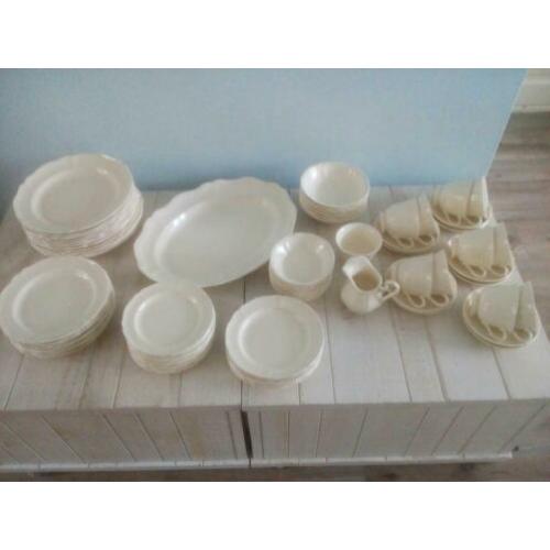 Wedgwood servies delen queens shape/queens plain