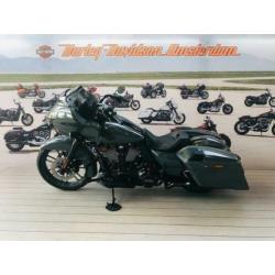 Harley-Davidson FLTRXSE CVO Road Glide (bj 2018)