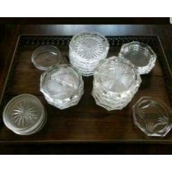 Onderzetters zeer mooi glas kristal facet geslepen p.p.st.