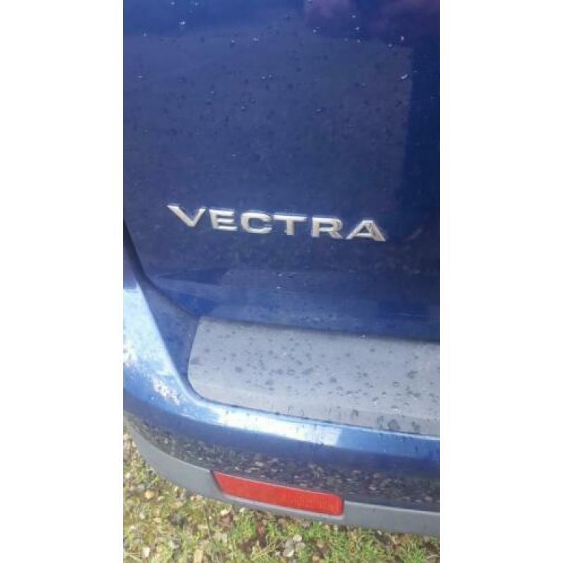 Opel Vectra 2.2 16V St.wgn 2005 Blauw