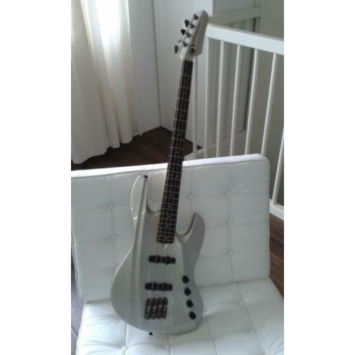Lodestone Primal Pro 4 Bass Fender Gibson G&L Music Man Rick