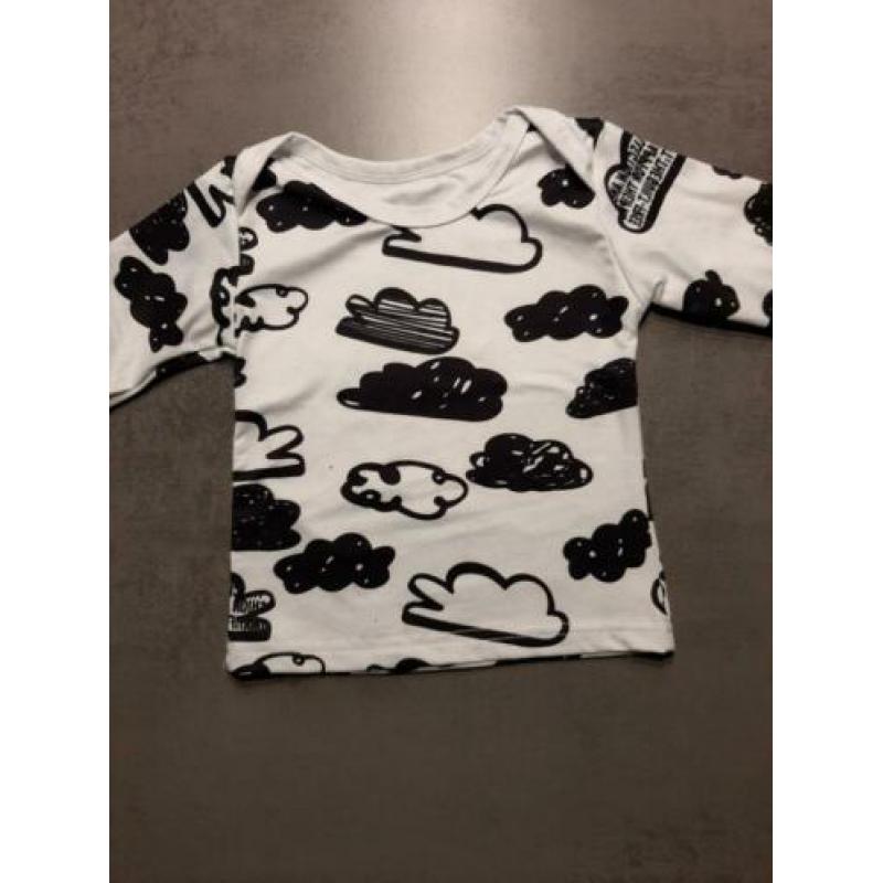 2 leuke shirts maat 68