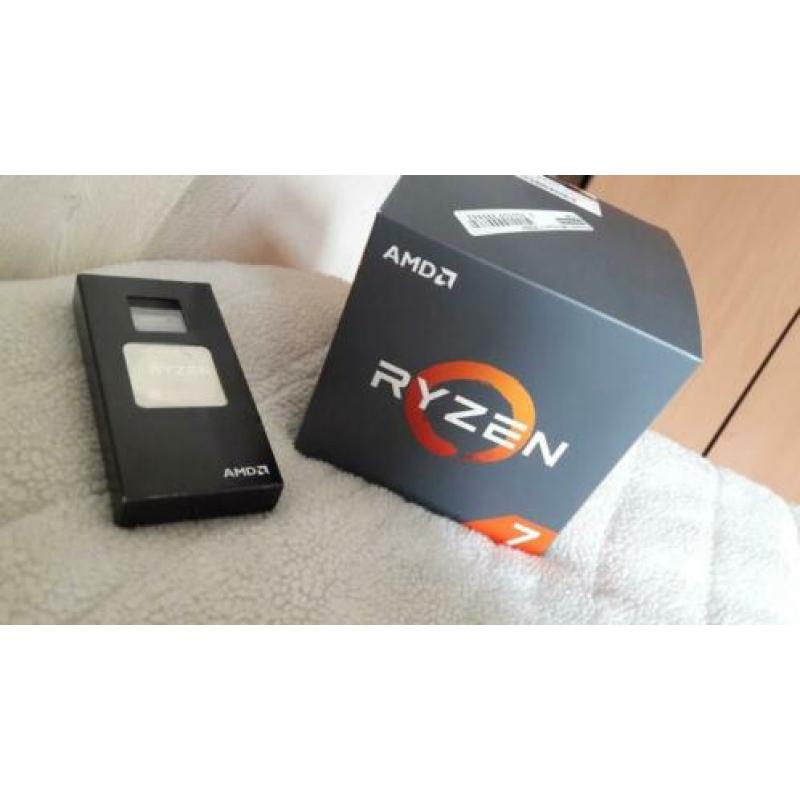 AMD Ryzen 3, 1200. 3,4 GHz Cooler Master H 412R