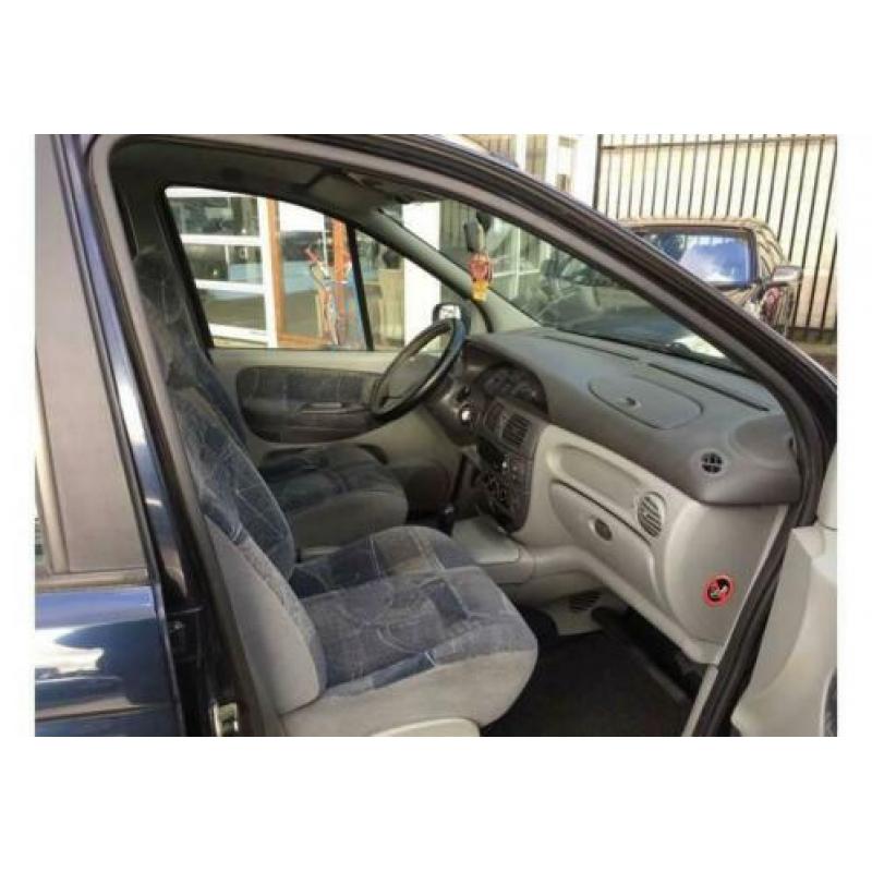 Renault Scenic 1.6 16V