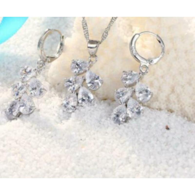 925 Sterling Zilveren Set met Zirkonia Nieuw