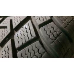 4x Michelin winterbanden 225/70 R16 met velg