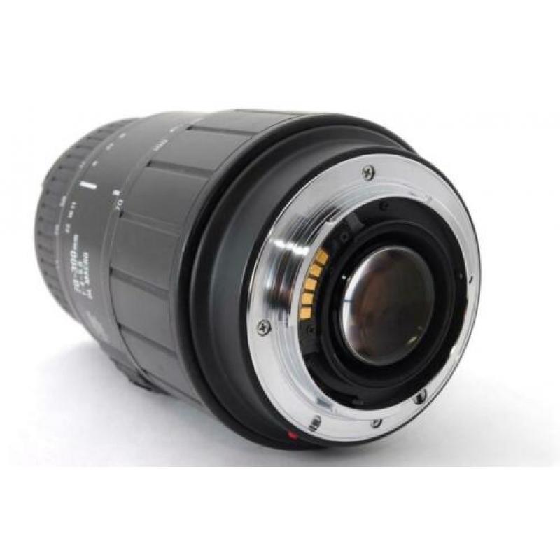 SIGMA 70-300 f4-5.6mm DL Macro Telelens v.Sony Alpha amount