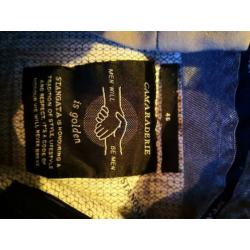 2 heren pantalons maat 46, nooit gedragen.