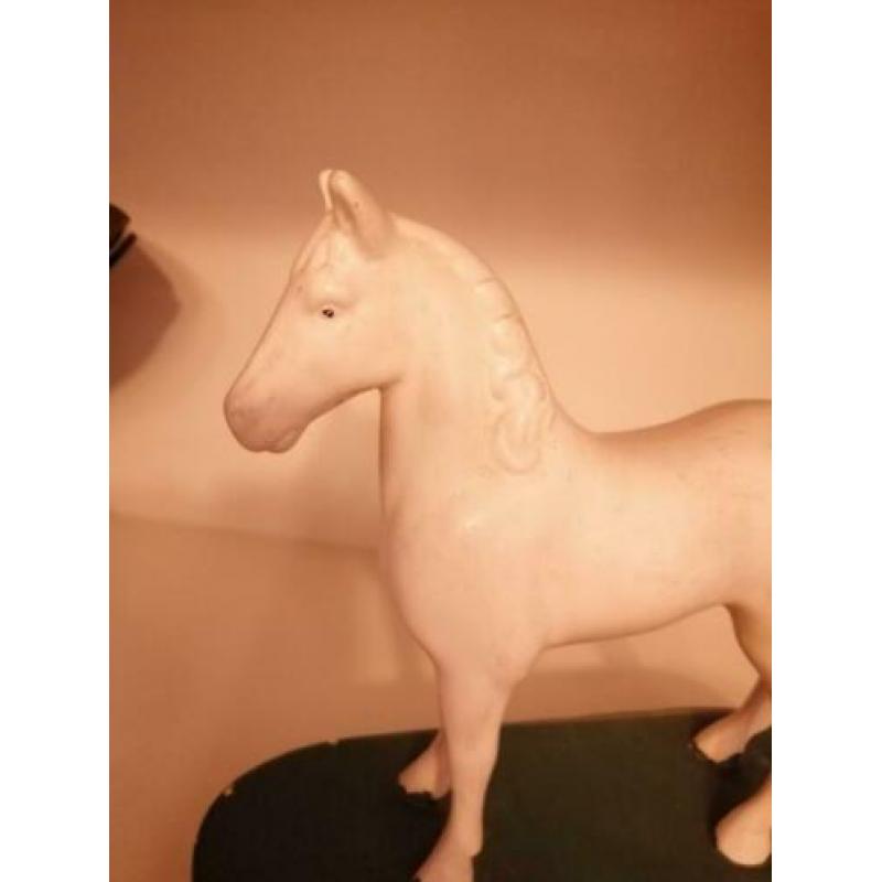 Beeld paard Made in England genummerd