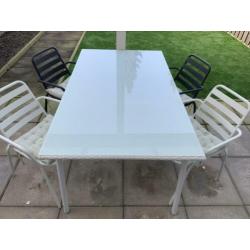 Tuinset tafel met 4 stoelen ZGAN