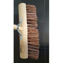 Harde Bezem tuin. 45 cm breed, Steel: 1.45 cm hoog.