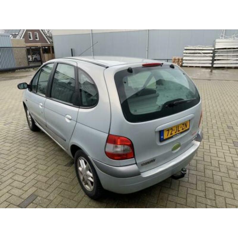 Renault Megane Scenic 1.6 16V Expr AUT 2005 2002 Grijs