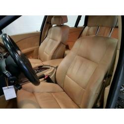 BMW 5 Serie Touring 525d A/T High Executive Leder/navi/Clima