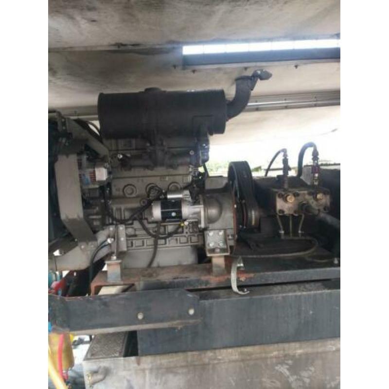 Hogedruk 500 bar motor is nieuw.merk yamaha