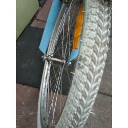 Jongensfiets 24 inch te koop.