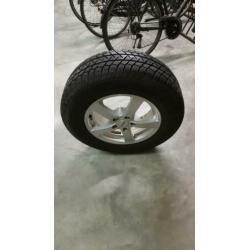 4x Michelin winterbanden 225/70 R16 met velg