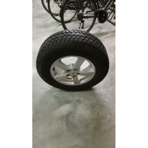 4x Michelin winterbanden 225/70 R16 met velg