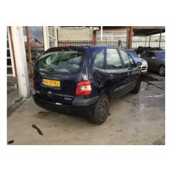 Renault Scenic 1.6 16V