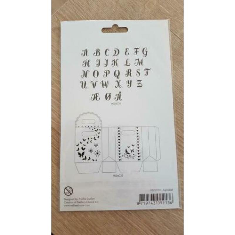 3x (snij) mal alphabet die,2x vlinder hobbyidee, large dies.