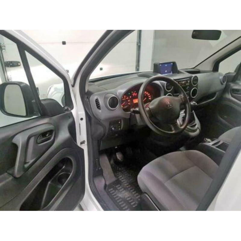 Peugeot Partner 1.6e-HDI L2/H1 Airco | Financial Lease