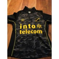NAC trainingsshirt zwart maat 134