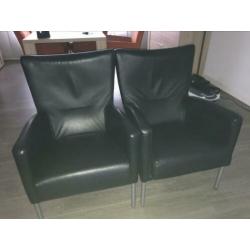 2 prachtige design stoelen