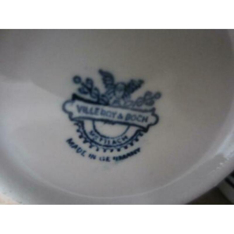 N89: Eierdopjes van Villeroy & Boch made in Germany oud se