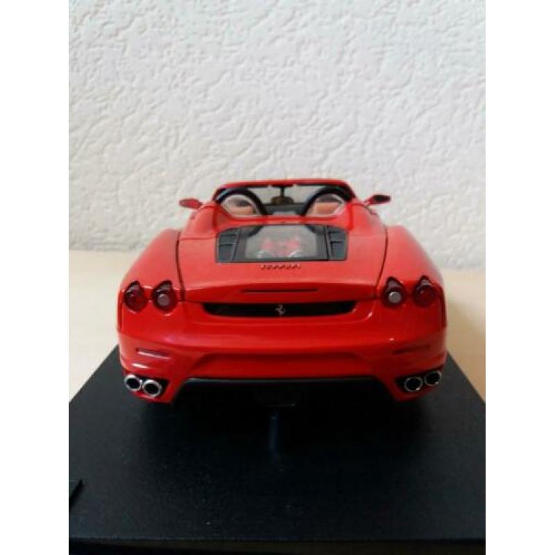 Hotwheels/ Hot wheels Ferrari F430 Spider rood 1:18