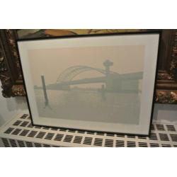 Van Brienenoordbrug te Rotterdam uit 1989 in de Mist