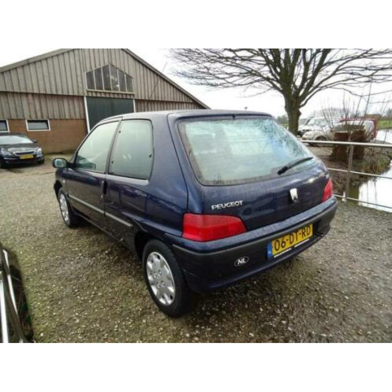 Peugeot 106 1.4 Accent Automaat | 122.250 km (NAP) | Nieuwe