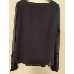 Share Female blouse. Maat 40. Nieuw