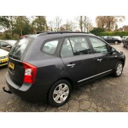 Kia Carens 2.0 CVVT X-ecutive AUTOMAAT * Airco-ECC / Cruise