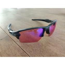 Oakley Flak 2.0 XL prizm road trail en transparent